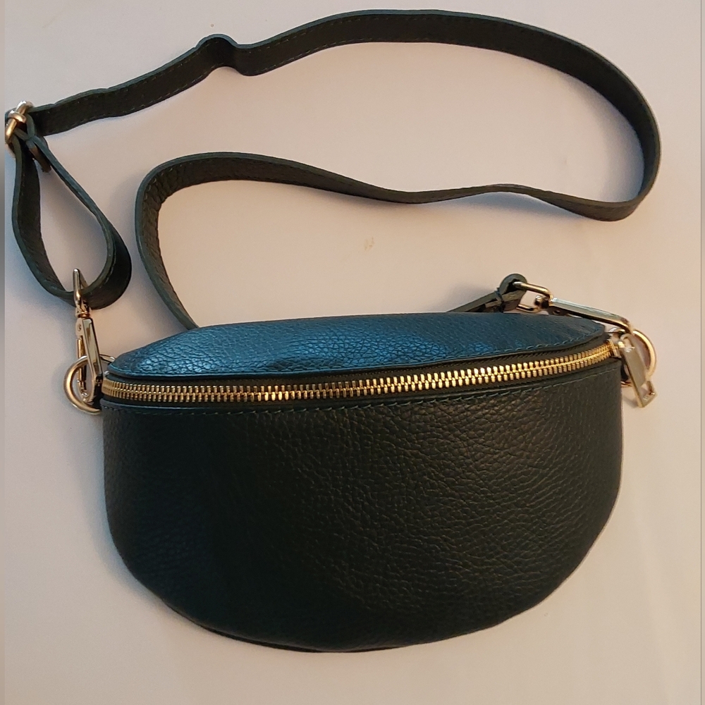Forest GreenLeather Crossbody Bag